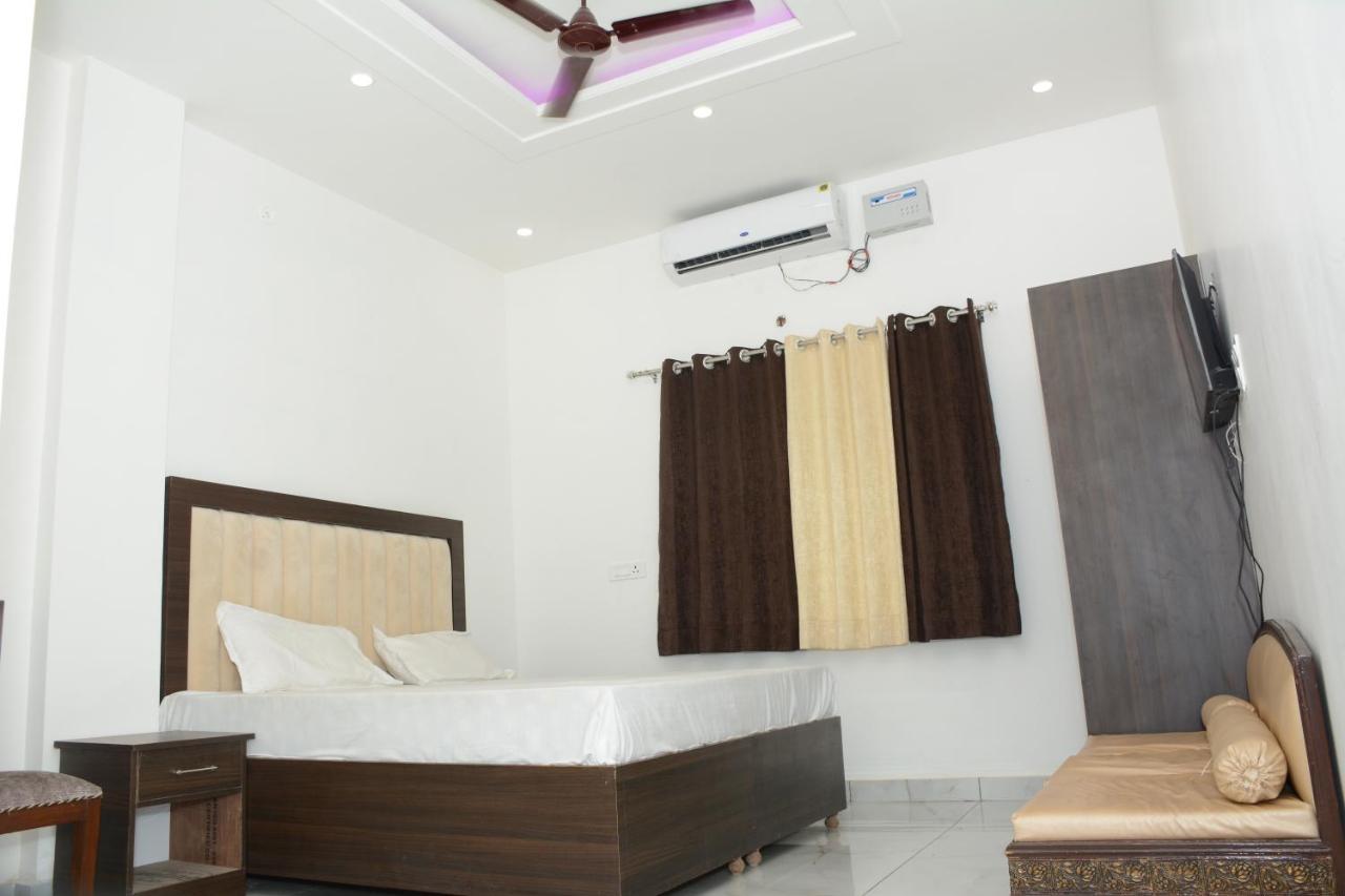 Royal Green Celebrate In Style Saharanpur Exterior foto